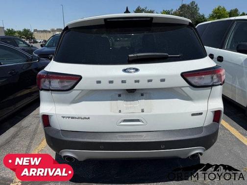 2020 Ford Escape Base