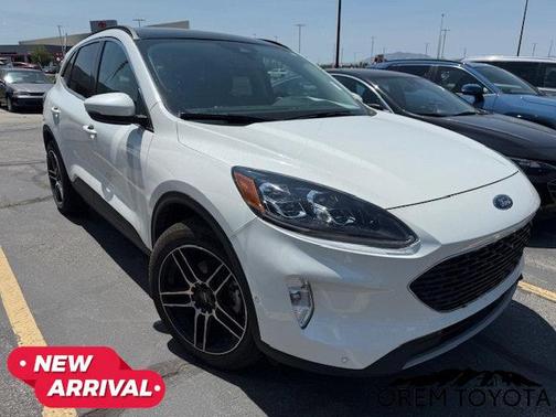 2020 Ford Escape Base