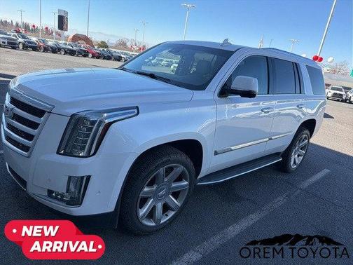 2017 Cadillac Escalade Luxury