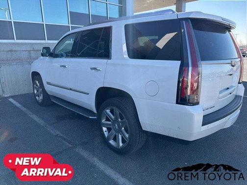 2017 Cadillac Escalade Luxury