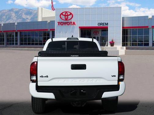 2018 Toyota Tacoma SR