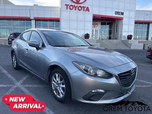 2016 Mazda Mazda3 i Sport