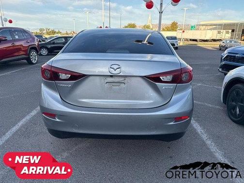 2016 Mazda Mazda3 i Sport