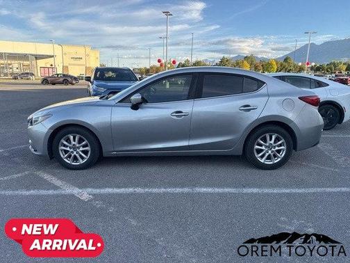 2016 Mazda Mazda3 i Sport