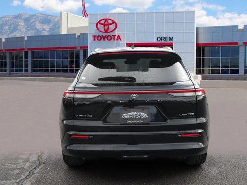 2025 Toyota Crown Signia Limited