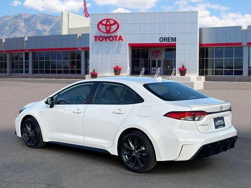 2026 Toyota Corolla Hybrid SE