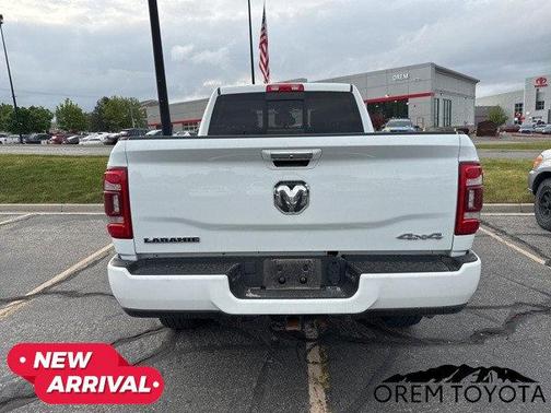 2022 RAM 2500 Laramie Crew Cab 4x4 6'4' Box