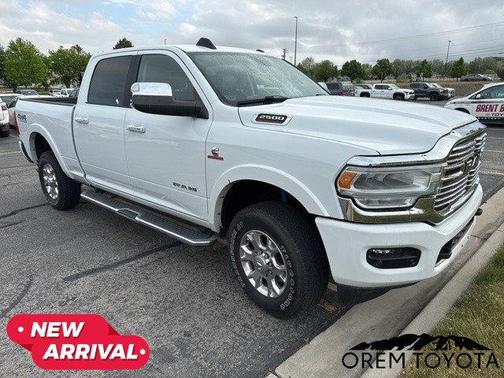 2022 RAM 2500 Laramie Crew Cab 4x4 6'4' Box