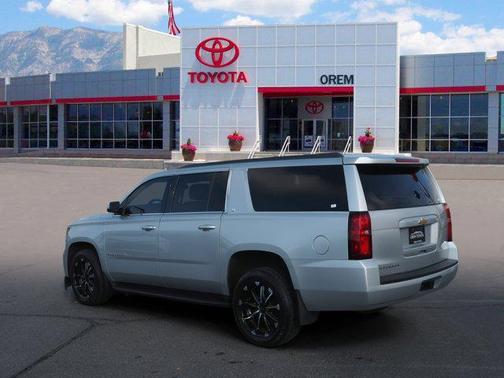 2018 Chevrolet Suburban LT