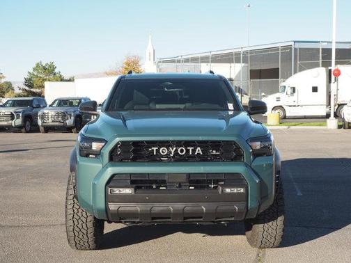 2025 Toyota 4Runner TRD Off Road Premium