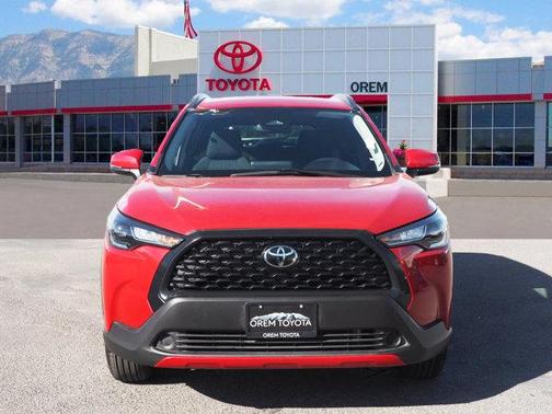 2024 Toyota Corolla Cross LE