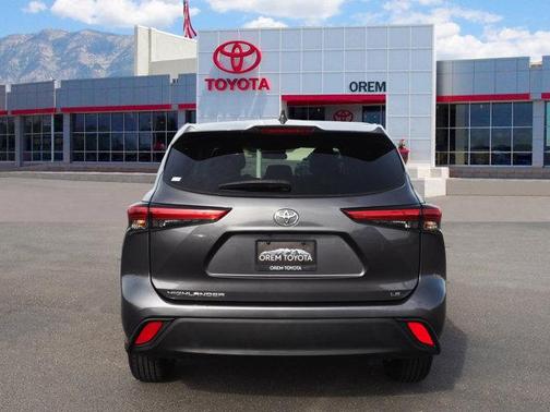 2023 Toyota Highlander L