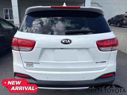 2016 Kia Sorento EX
