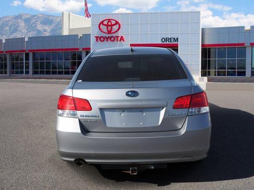 2011 Subaru Legacy Premium