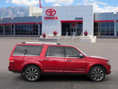 2017 Lincoln Navigator L Reserve