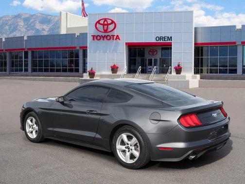 2018 Ford Mustang EcoBoost