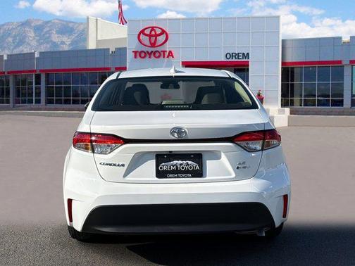 2026 Toyota Corolla Hybrid LE