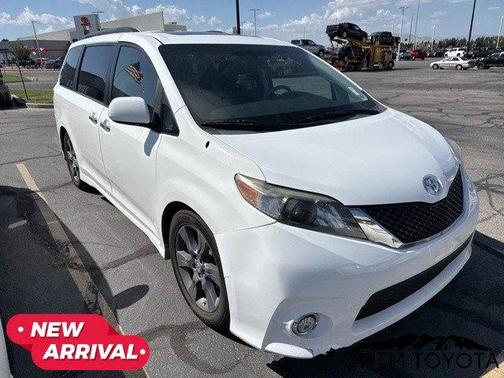 2014 Toyota Sienna SE