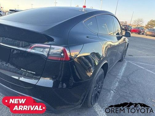 2021 Tesla Model Y Long Range Dual Motor All-Wheel Drive