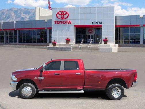 2018 RAM 3500 Big Horn Crew Cab 4x4 8' Box