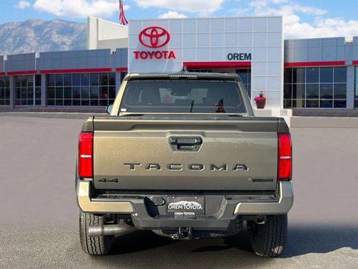 2026 Toyota Tacoma Hybrid TRD Off Road
