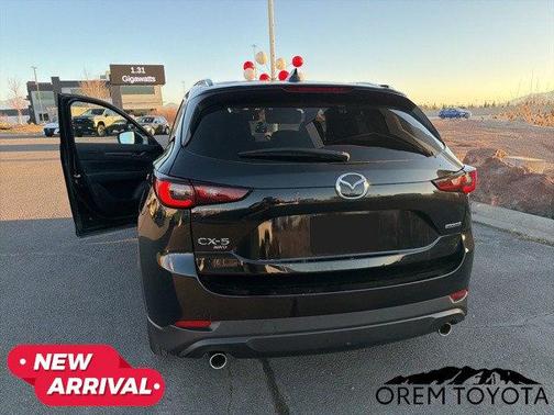 2023 Mazda CX-5 2.5 S Preferred Package