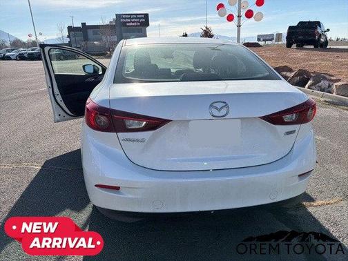 2018 Mazda Mazda3 Sport