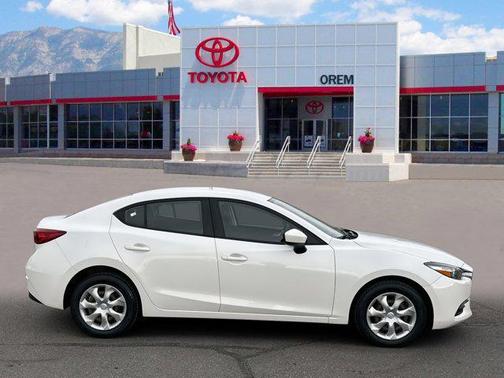 2018 Mazda Mazda3 Sport