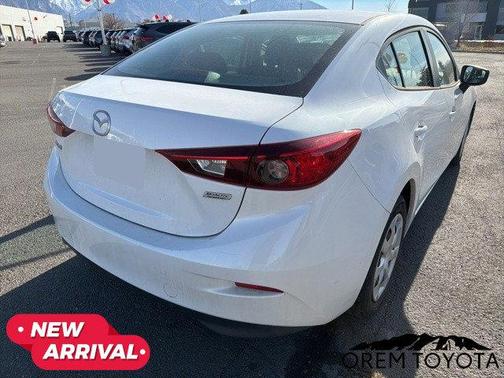 2018 Mazda Mazda3 Sport