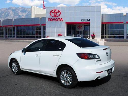 2013 Mazda Mazda3 i Touring