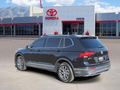 2020 Volkswagen Tiguan 2.0T SE R-Line Black 4MOTION