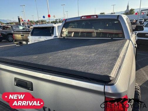 2017 Toyota Tundra SR5