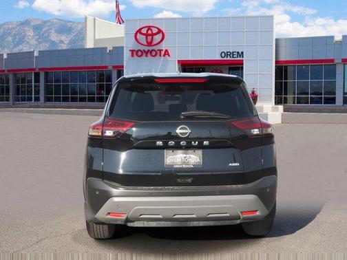 2023 Nissan Rogue S