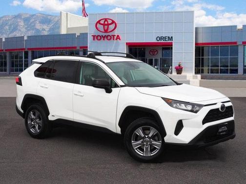 2022 Toyota RAV4 Hybrid LE