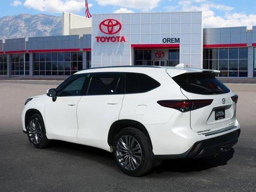 2020 Toyota Highlander Platinum