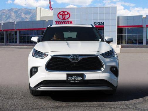 2020 Toyota Highlander Platinum