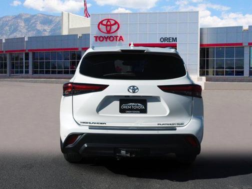 2020 Toyota Highlander Platinum