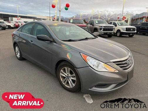 2013 Hyundai SONATA GLS