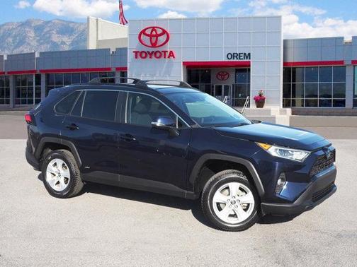 2019 Toyota RAV4 Hybrid XLE