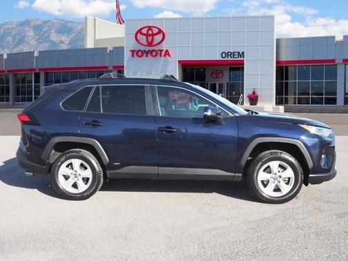 2019 Toyota RAV4 Hybrid XLE