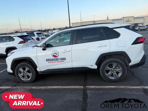 2023 Toyota RAV4 Hybrid LE