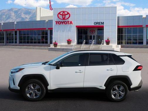 2023 Toyota RAV4 Hybrid LE