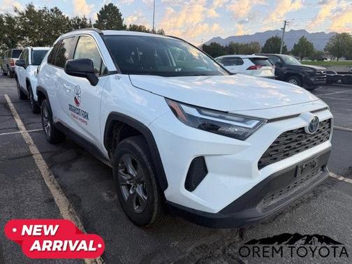 2023 Toyota RAV4 Hybrid LE