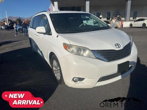 2014 Toyota Sienna XLE
