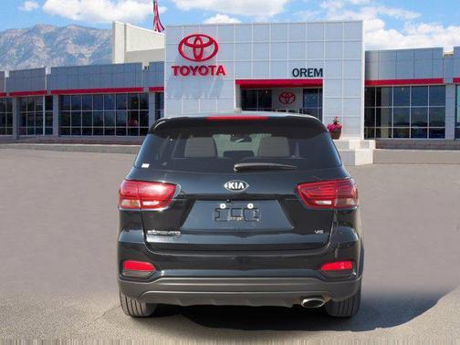 2019 Kia Sorento LX