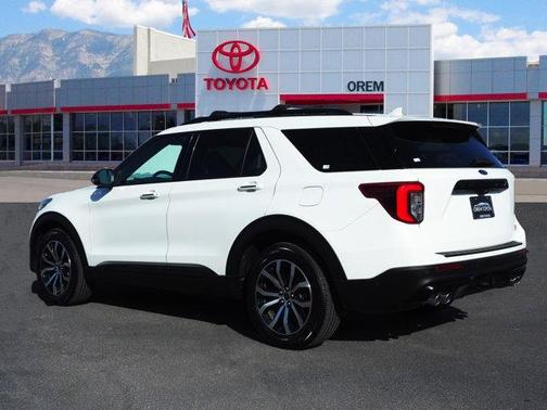 2020 Ford Explorer ST
