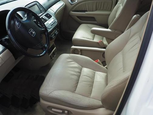 Photo 4 of 5 of 2006 Honda Odyssey EX-L