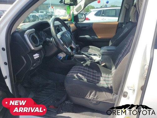 2018 Toyota Tacoma SR5