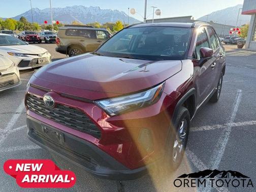 2024 Toyota RAV4 XLE