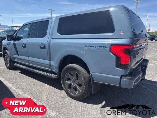 2023 Ford F-150 Lightning LARIAT